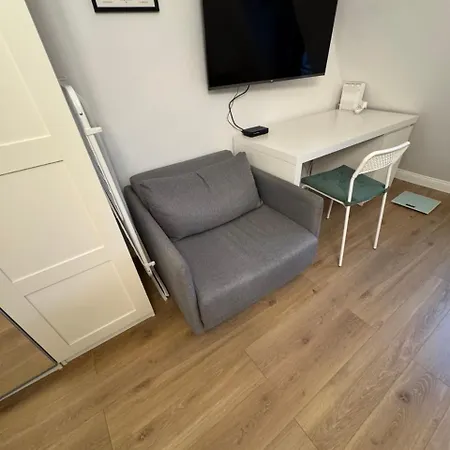 Nowoczesna Kawalerka W Zabytkowej Kamienicy W Centrum Miasta Posen Exterior foto