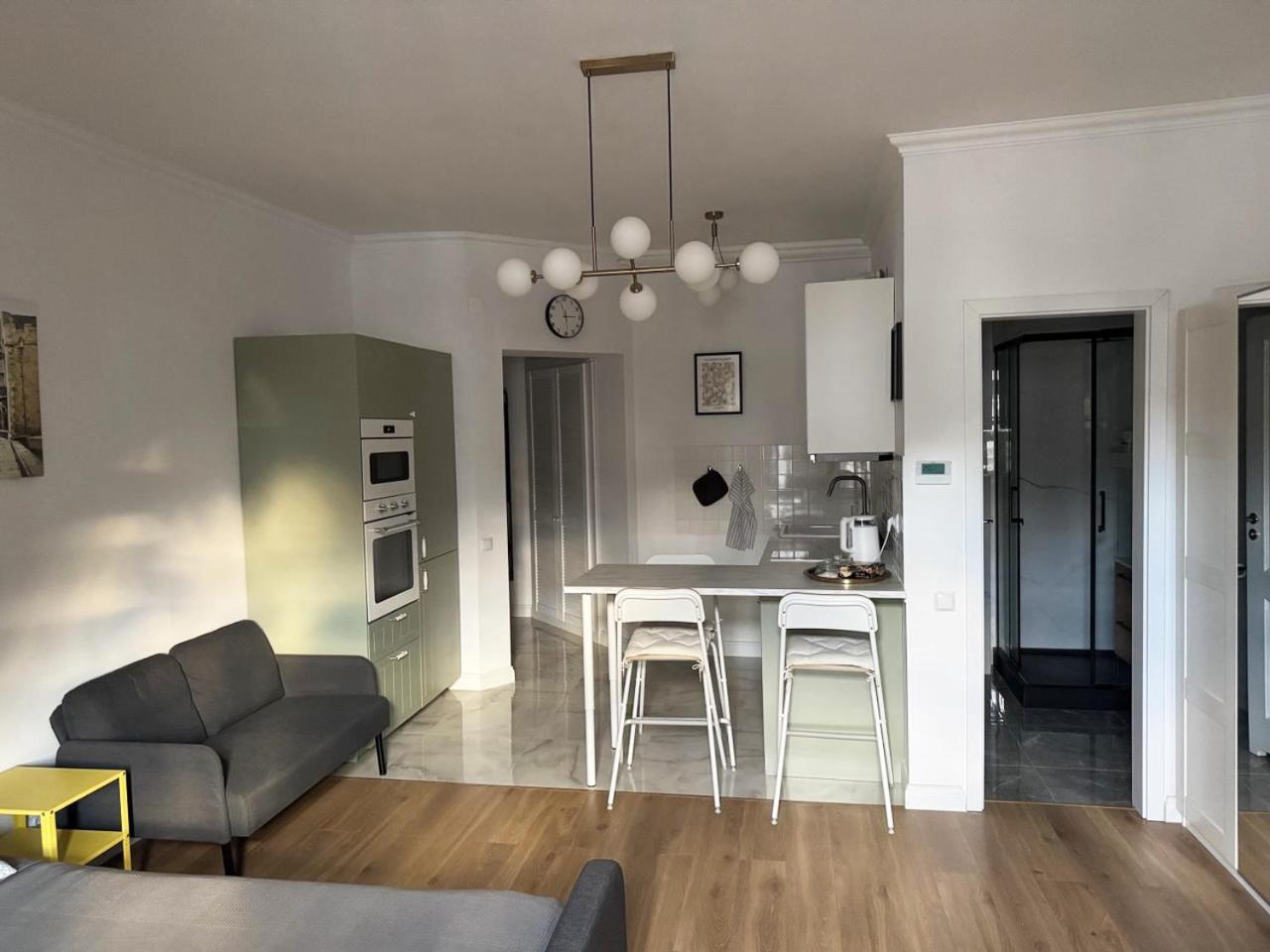 Nowoczesna Kawalerka W Zabytkowej Kamienicy W Centrum Miasta Apartment *